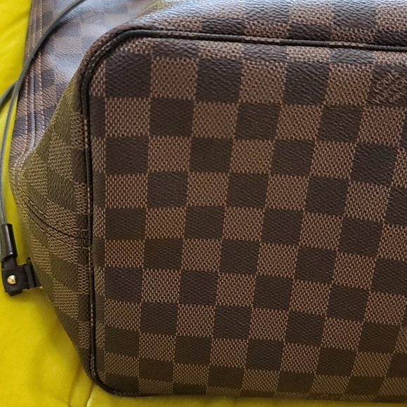 🚫SOLD🚫 Louis Vuitton Neverfull GM - Picture 4 of 8